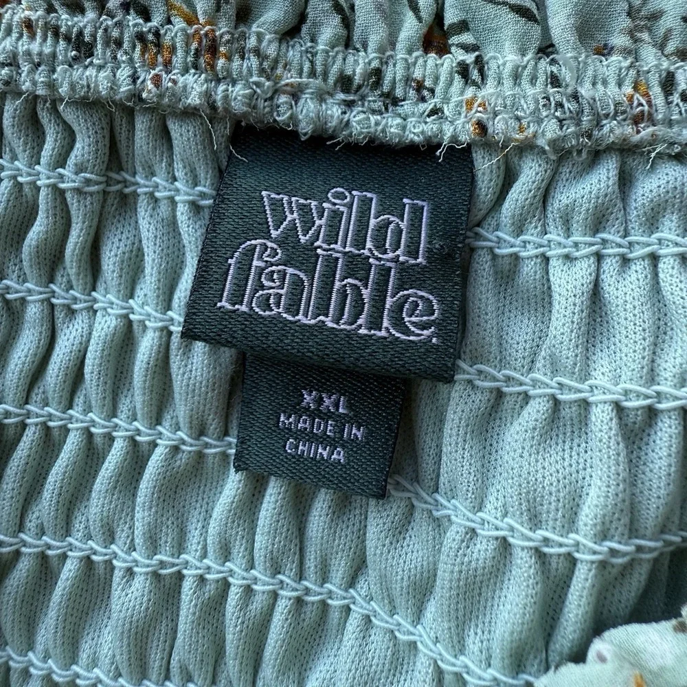 Wild Fable Floral Smocked Top Womens XXL Sage Green Excellent Puff Sleeve Boho